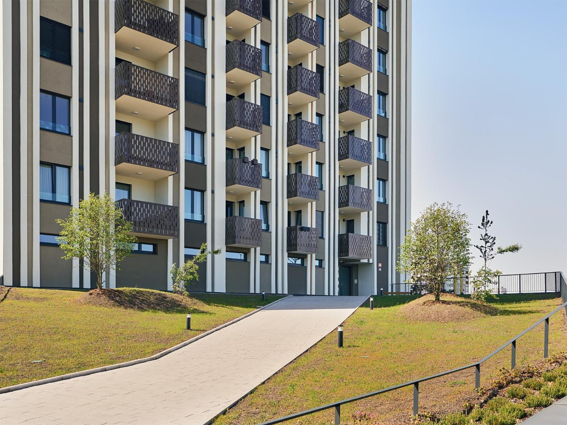 Luxury Sunny - Free Garage, Metro, Balcony, Ps5, 2nd Parking On Request Prag