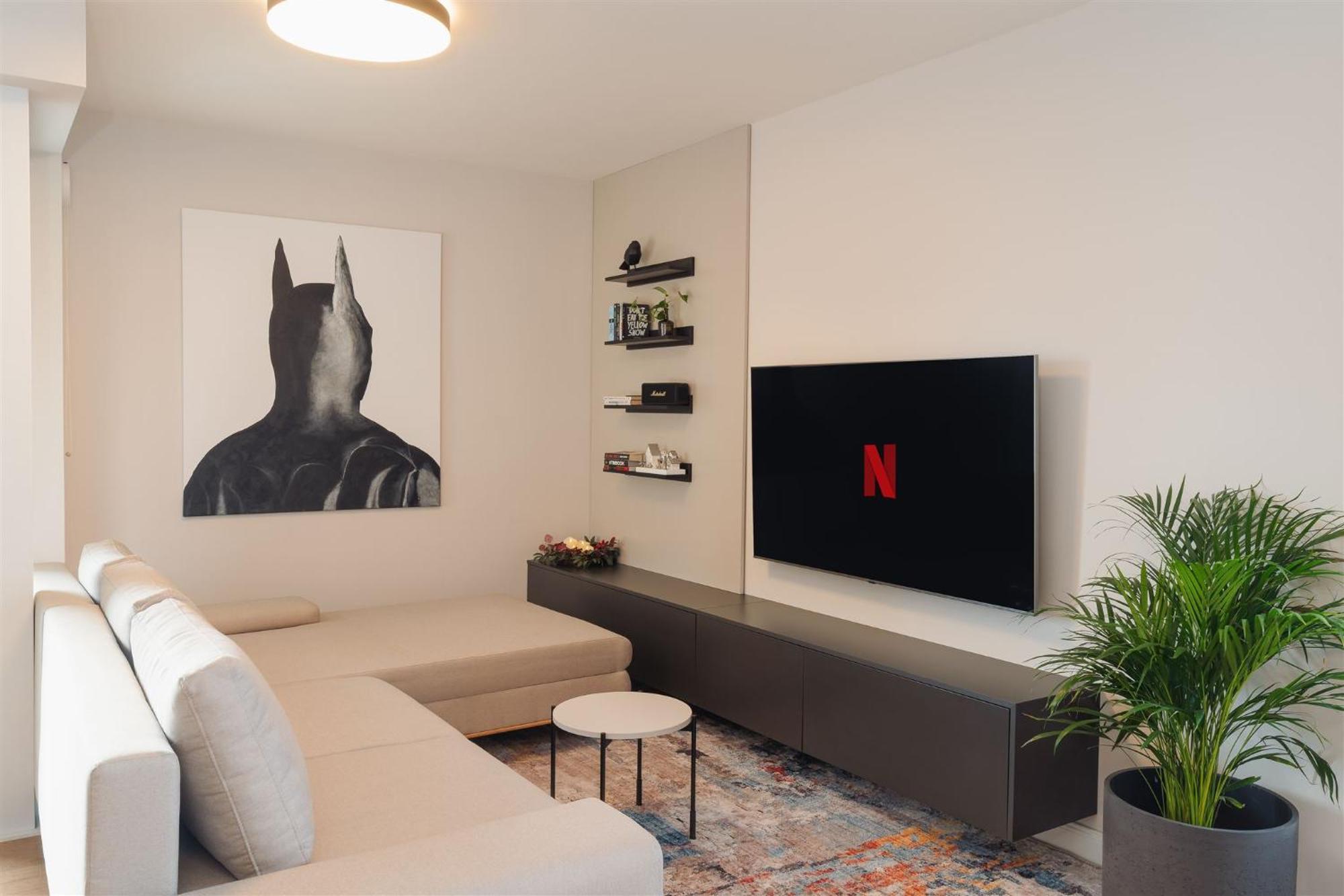 Luxury Sunny - Garage Parking, Metro, Balcony, Ps5 With Games Apartmán Praha